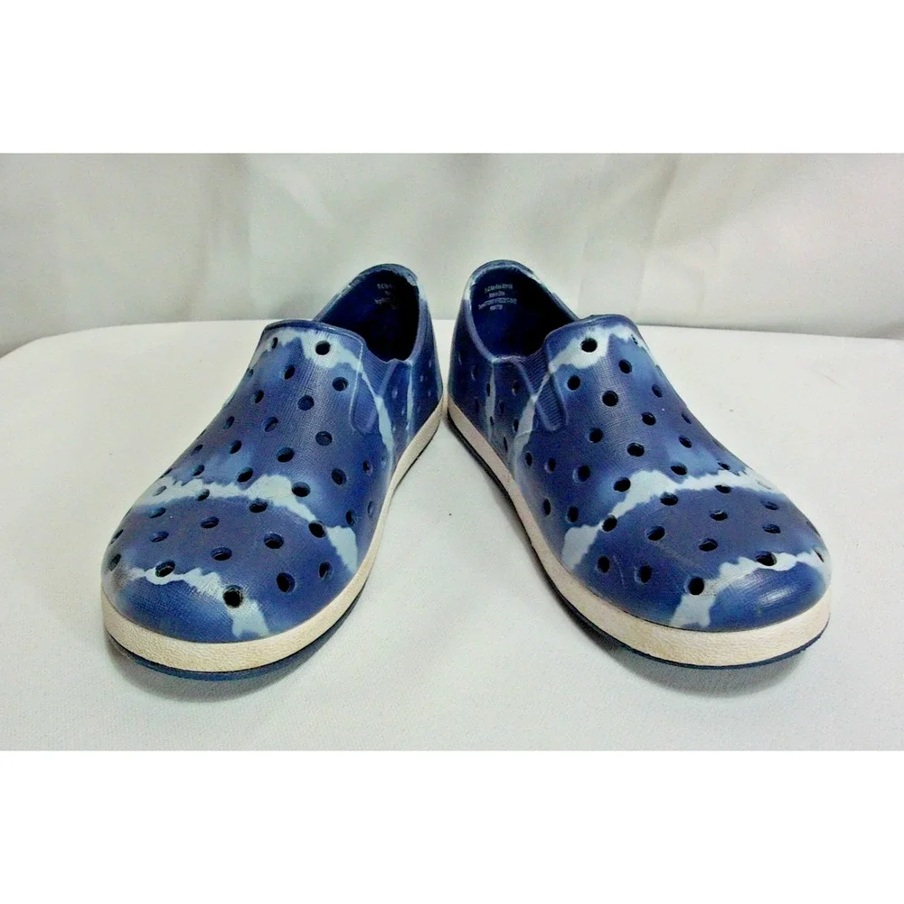 Unisex Cat & Jack Kids Blue Tie-Dye Water Shoes Toddler Size 10